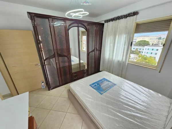 Tirane, jepet me qera apartament 2+1 Kati 6, 120 m² 550 € (kongresi manastirit)