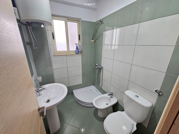 Tirane, jepet me qera apartament 2+1 Kati 6, 120 m² 550 € (kongresi manastirit)