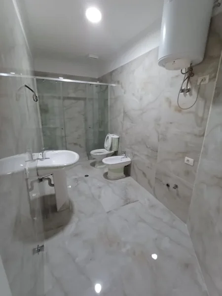 SHITEN 3 APARTAMENTE NE ASTIR  407.550 € (ASTIR)