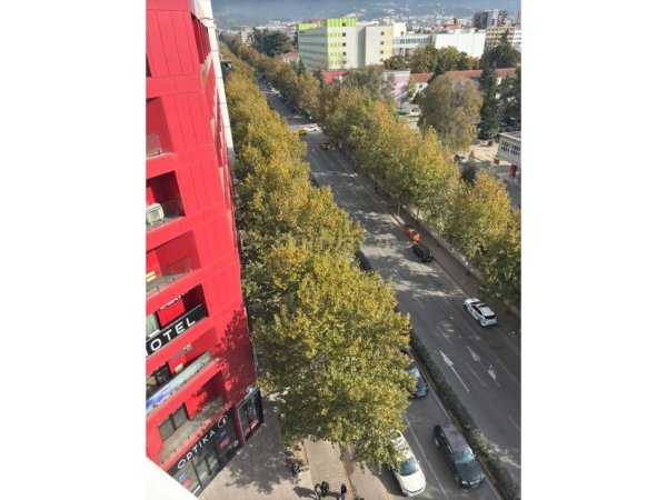 Tirane, jepet me qera apartament 1+1 Kati 7, 68 m² 550 € (Farmacia 10)