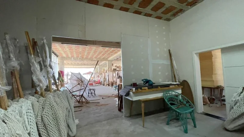 Tirane, shitet ambjent biznesi , 1.870 m² 2.500.000 € (Autostrada Tiranë–Durrës)