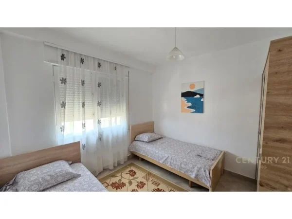 Tirane, jepet me qera apartament 2+1 Kati 7, 100 m² 600 € 