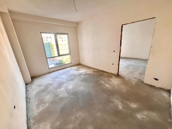 SHITET (1600€/m2): 1+1 (📍Rruga e Dibrës - Farmacia 10) || 104,500 Euro || 65m2 (Perfundon per 4 muaj)