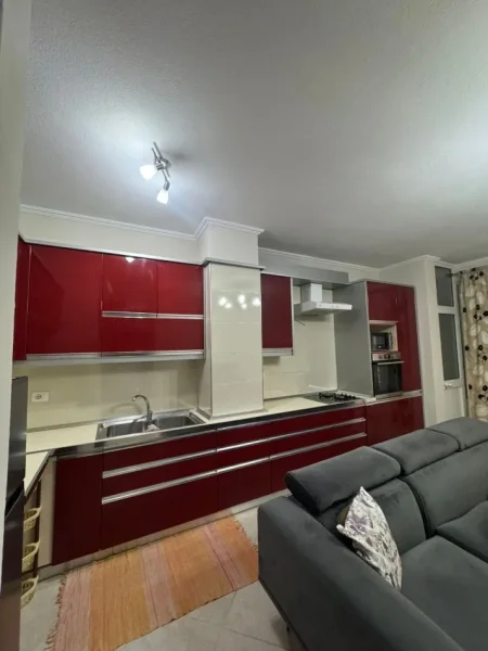 Tirane, jepet me qera apartament 2+1 Kati 3, 94 m² (Rrapo hekali)