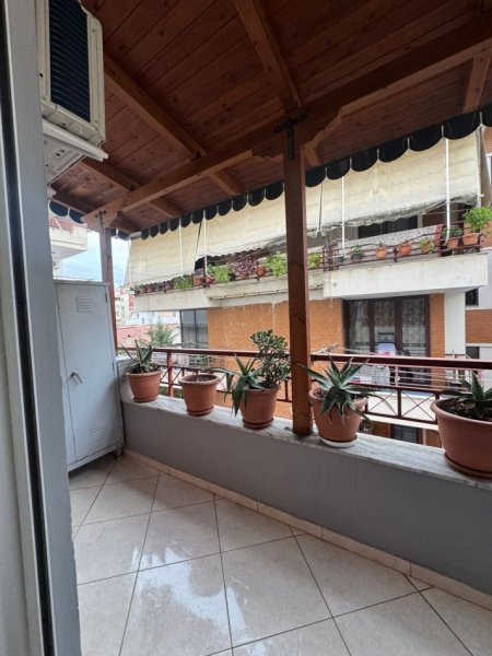 Tirane, jepet me qera apartament 2+1 Kati 3, 94 m² (Rrapo hekali)