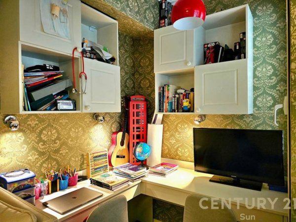 Tirane, shitet apartament+verande | Penthouse 2+1+Ballkon Kati 4, 150 m² 325.000 € (Liqeni i thate)