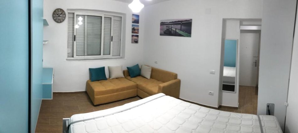 Tirane, shitet garsonier 1+1 Kati 0, 20 m² 55.000 € 