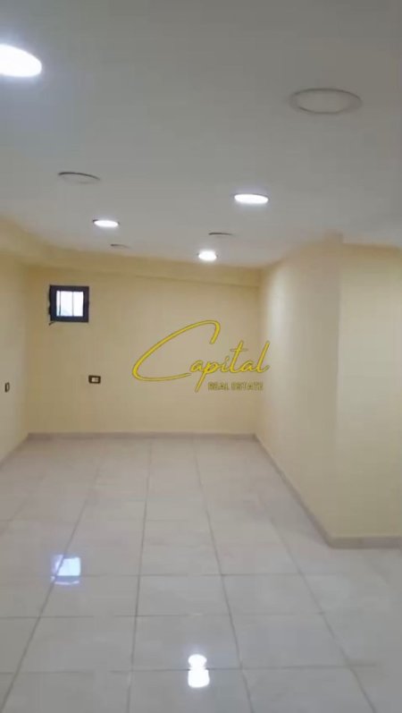 Tirane, jepet me qera ambjent biznesi Kati 0, 30 m² 450 € (RRUGA E DURRESIT)