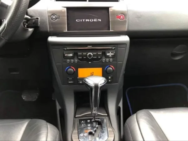 Tirane, shes makine Citroen C4 Benzin, e bardhë automatik Kondicioner 145.000 km 2.950 €