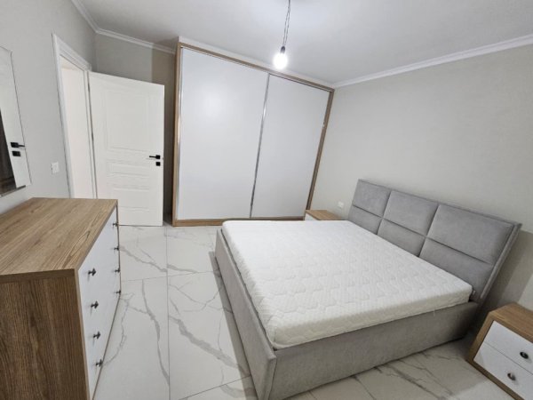 Durres, jepet me qera apartament 1+1+Aneks+Ballkon Kati 1, 60 m² 300 € 