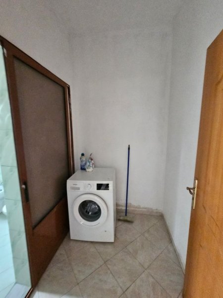 Durres, jepet me qera apartament 1+1+Aneks+Ballkon Kati 1, 75 m² 250 € 