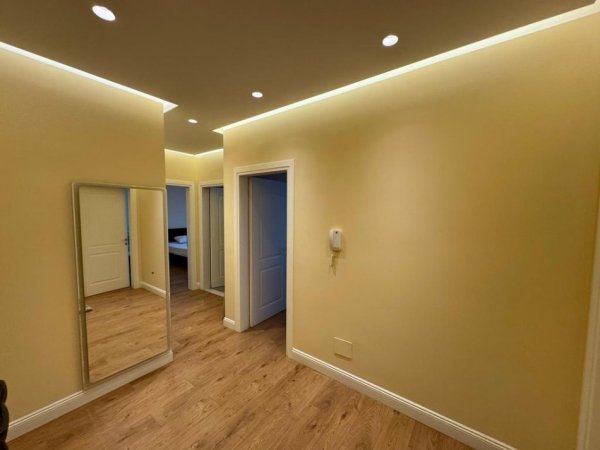 Tirane, jap me qera apartament 2+1 Kati 5, 91 m² 600 € (Porcelan)