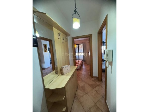 Tirane, jap me qera 1+1 Kati 6, 46 m² 550 € (Rruga e Bogdanve)