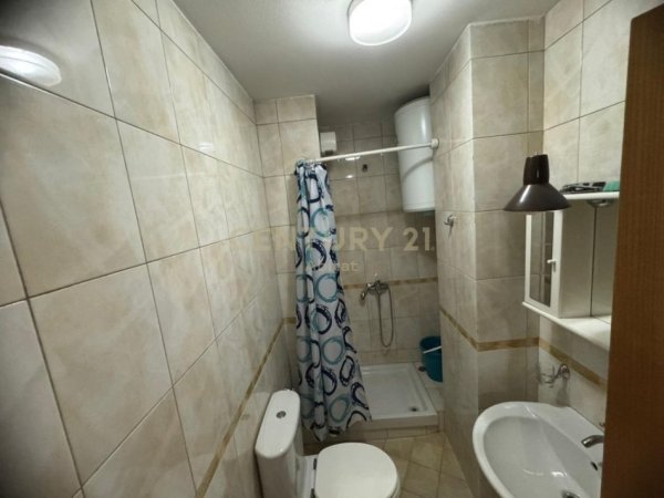 Tirane, jap me qera 1+1 Kati 6, 46 m² 550 € (Rruga e Bogdanve)