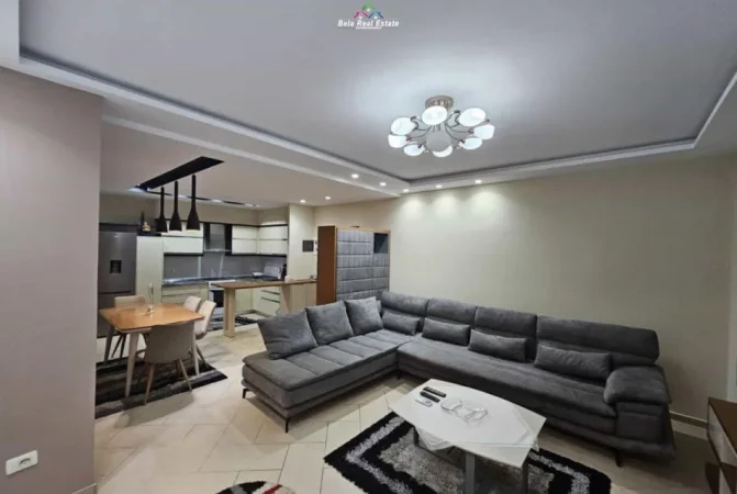 Tirane, jepet me qera apartament 2+1+Ballkon Kati 2, 100 m² 650 € (pran Sona Residence)