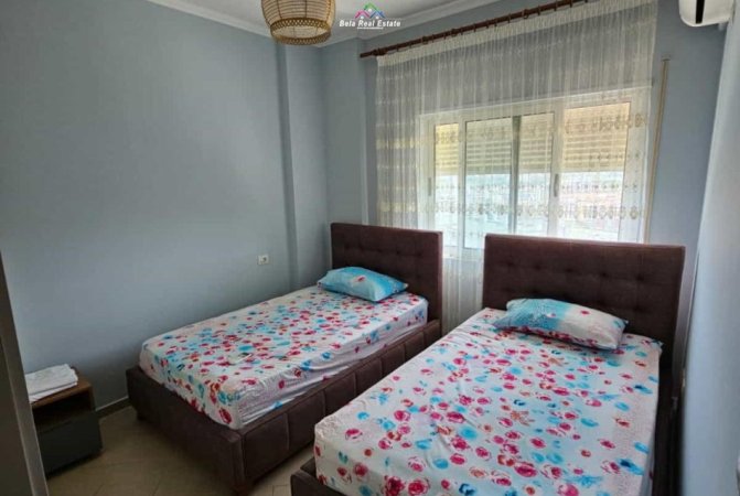 Tirane, jepet me qera apartament 2+1+Ballkon Kati 2, 100 m² 650 € (pran Sona Residence)