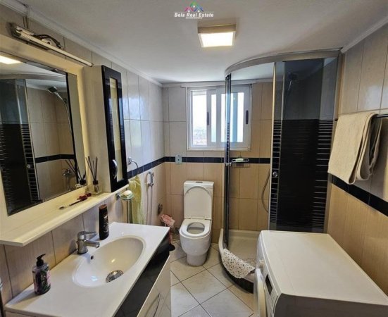 Tirane, jepet me qera apartament 2+1+Ballkon Kati 2, 100 m² 650 € (pran Sona Residence)