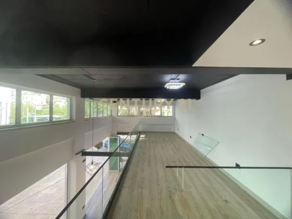 Tirane, jepet me qera ambjent biznesi Kati 0, 190 m² 1.200 € (Neom124698)