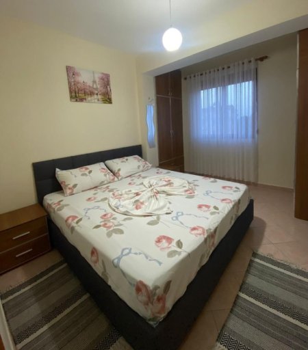 Durres, jepet me qera apartament 1+1+Aneks+Ballkon Kati 3, 60 m² 300 € 
