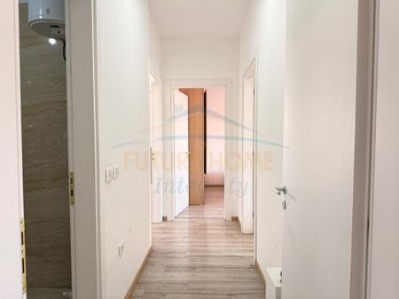 Tirane, shitet apartament 3+1 Kati 6, 130 m² 236.000 € 
