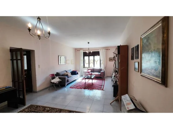 Tirane, shes apartament 3+1+Aneks+Ballkon Kati 1, 164 m² 350.000 € 