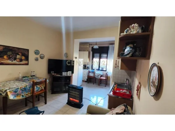 Tirane, shes apartament 3+1+Aneks+Ballkon Kati 1, 164 m² 350.000 € 
