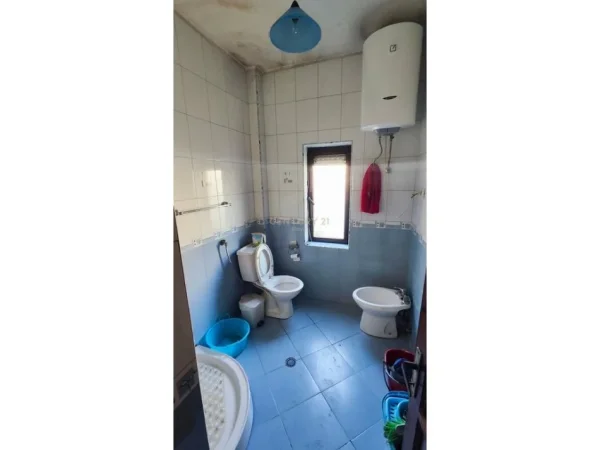 Tirane, shes apartament 3+1+Aneks+Ballkon Kati 1, 164 m² 350.000 € 