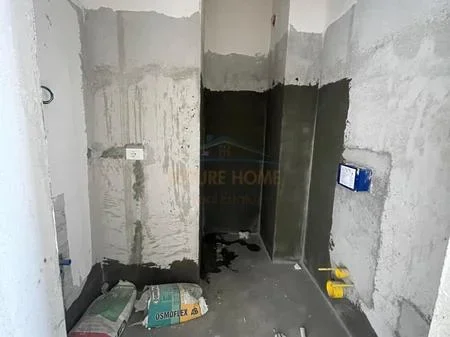 Tirane, shitet apartament 2+1 Kati 8, 108 m² 178.000 € 