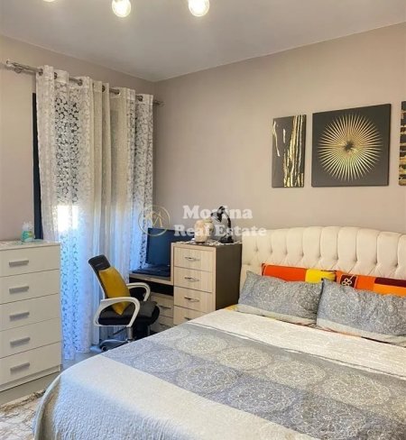 Tirane, jepet me qera apartament 1+1 Kati 7, 65 m² 900 € 