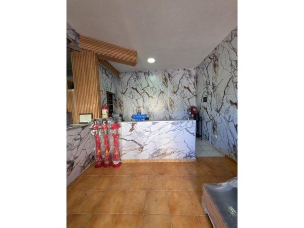 Tirane, shitet ambjent biznesi Kati 0, 631 m² 1.744.000 € (Unaza e Re)