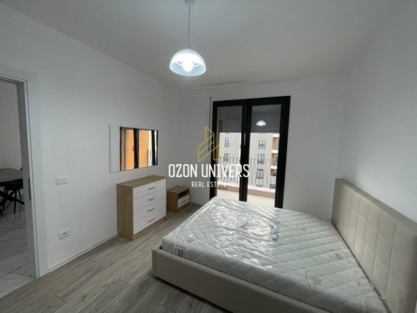 Tirane, jepet me qera apartament 1+1+Ballkon Kati 7, 67 m² 500 € (Rruga Kongresi Manastirit Tirana, Albania)