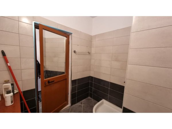 Tirane, jepet me qera apartament 2+1+Ballkon Kati 6, 84 m² 480 € (Astir, prane bar Famed.)