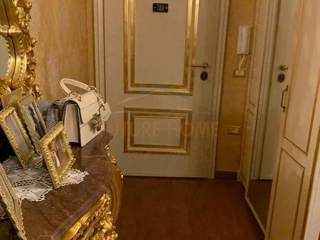 Tirane, shitet apartament 2+1 Kati 1, 117 m² 350.000 € 