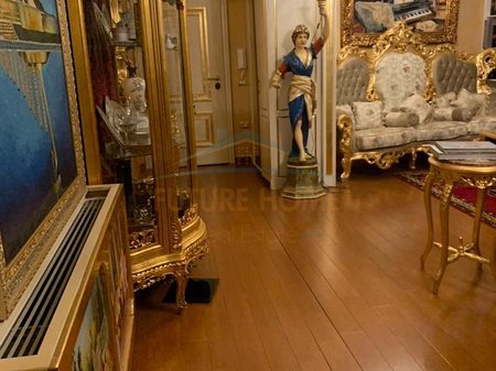 Tirane, shitet apartament 2+1 Kati 1, 117 m² 350.000 € 