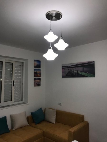 Tirane, shitet garsoniere 1+1 Kati 1, 20 m² 52.000 € Stacioni Trenit