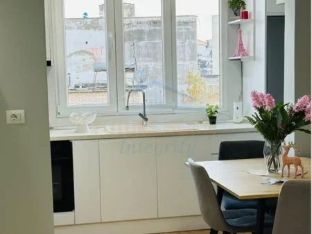 Tirane, shitet apartament 1+1 Kati 5, 102 m² 227.000 € 