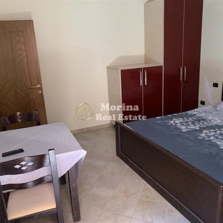 Tirane, jepet me qera garsonier 1+1 , 40 m² 250 € 