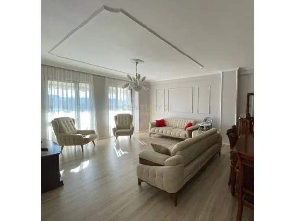 Tirane, jepet me qera apartament 2+1+Aneks+Ballkon Kati 7, 120 m² 750 € (Mihal Grameno)