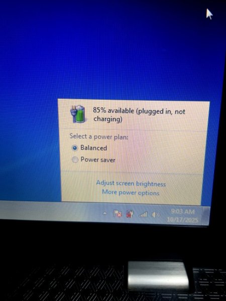 Lushnje, shes Laptop Laptopin HP G56 . me cmim 50 euro
