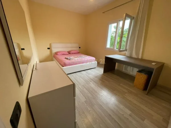 Tirane, shes Vile 2 Katshe Kati 2, 190 m² 400.000 € 