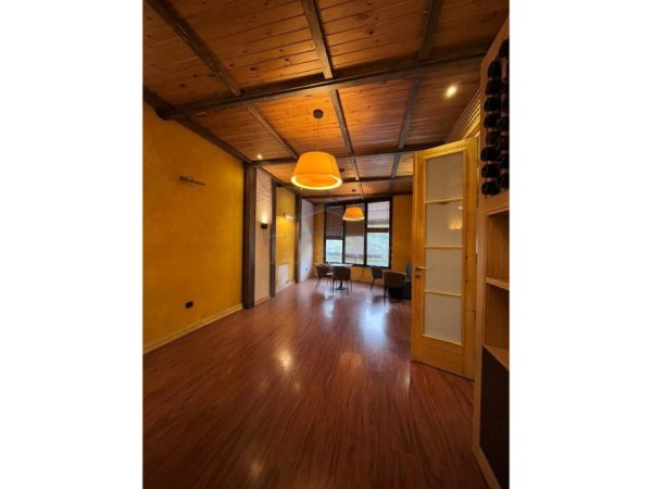 Tirane, shitet ambjent biznesi Kati 1, 98 m² 184.000 € (Don Bosko)