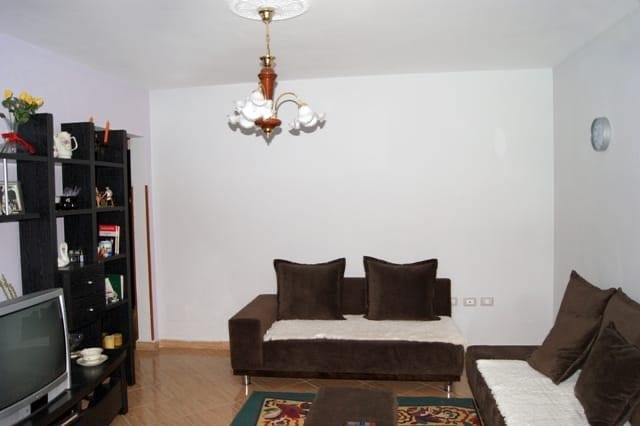 Tirane, shitet apartament 2+1+Ballkon Kati 1, 64 m² 130.000 € (Selvia)