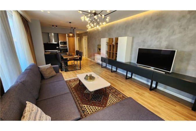 Tirane, jepet me qera apartament 2+1 Kati 7, 150 m² 1.500 € (Rruga Barrikadave Sheshi Skënderbej, Tiranë)