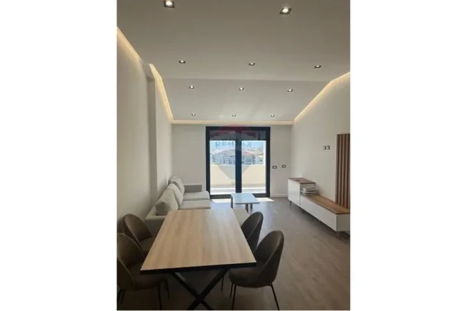 Tirane, jepet me qera apartament 2+1 , 80 m² 580 € (Rruga e Thesarit, Tiranë)