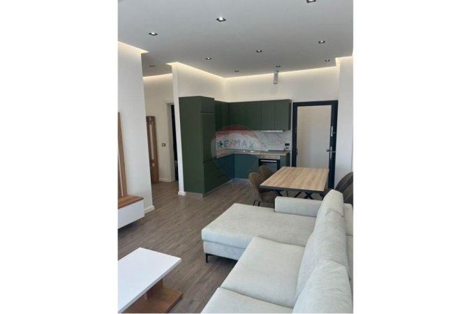Tirane, jepet me qera apartament 2+1 , 80 m² 580 € (Rruga e Thesarit, Tiranë)