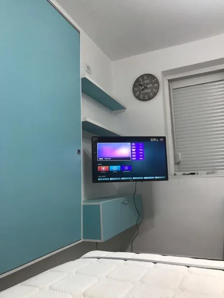 Tirane, shitet garsoniere 1+1 Kati 1, 20 m² 52.000 € (Ferid Xhajko) Prane Stacionit te Trenit