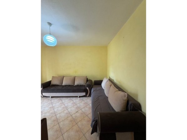 Tirane, jepet me qera apartament 1+1 Kati 2, 50 m² 350 € 