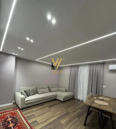 Tirane, jepet me qera apartament 1+1+Ballkon Kati 1, 60 m² 800 € (BULEVARDI ZOGU I PARE)