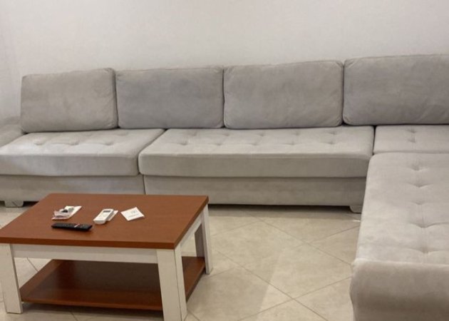 Tirane, jepet me qera apartament 1+1 Kati 1, 80 m² 500 € (fusha e aviacionit)