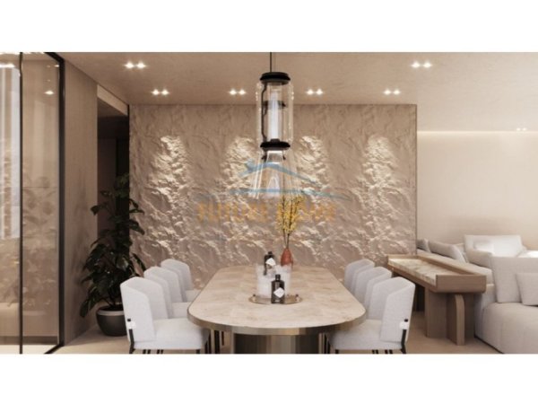 SHITET VILE INDIVIDUALE NE GREEN VALLEY RESIDENCE